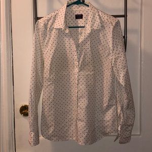Women’s l/s polka bot button down